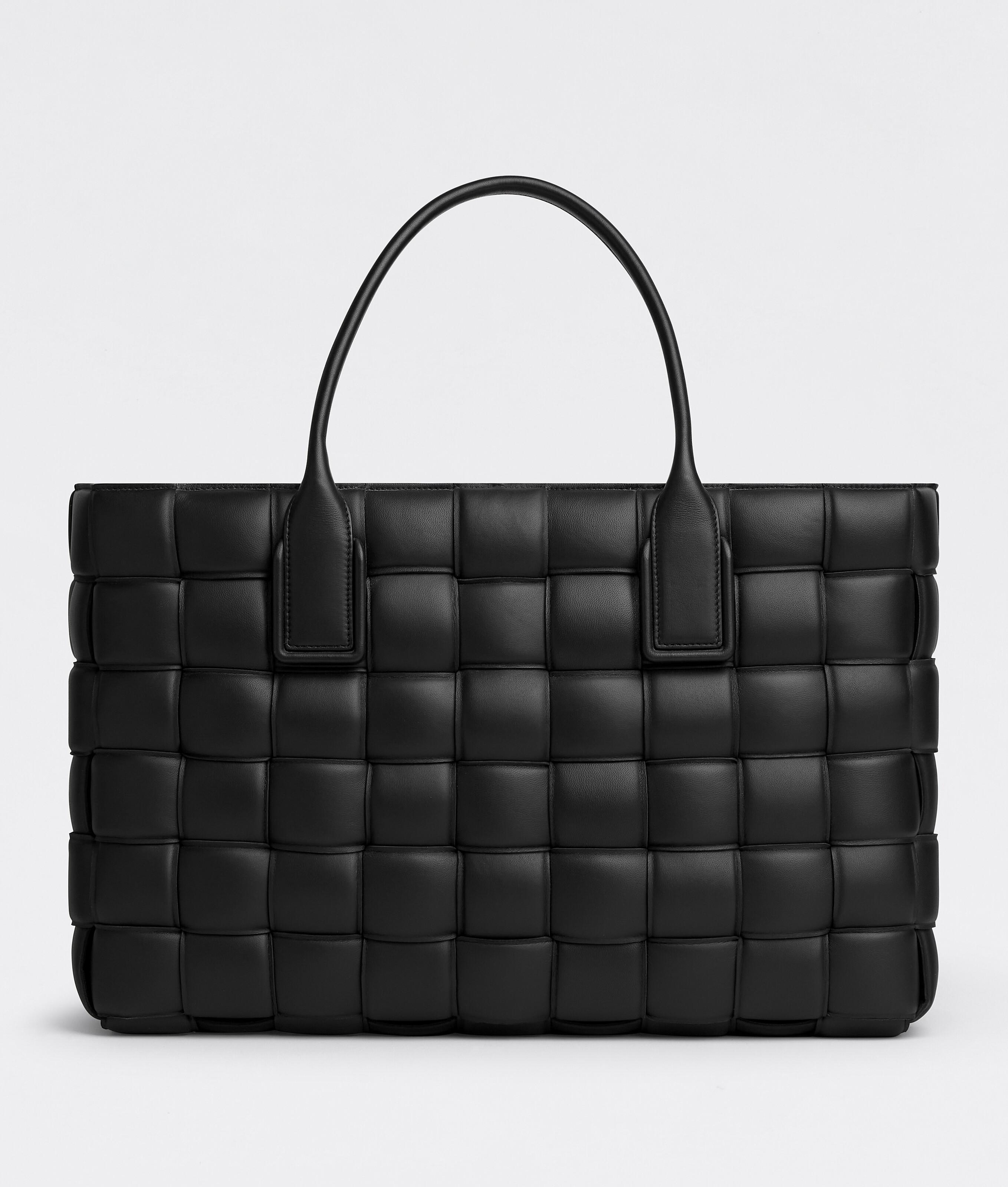 Tote Bag in Black Product Image