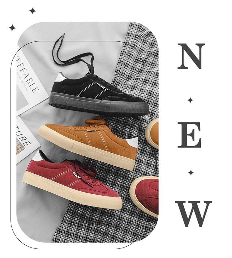 Contrast Stitching Lace-Up Sneakers Product Image