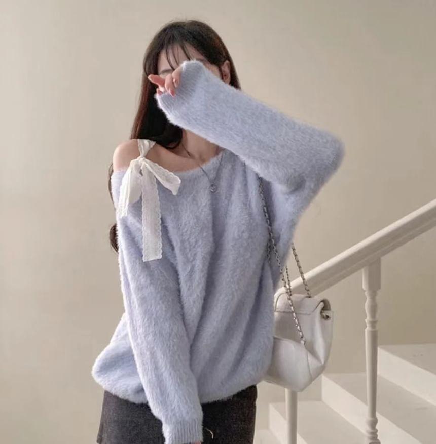 Cold Shoulder Plain Tie-Up Sweater Product Image