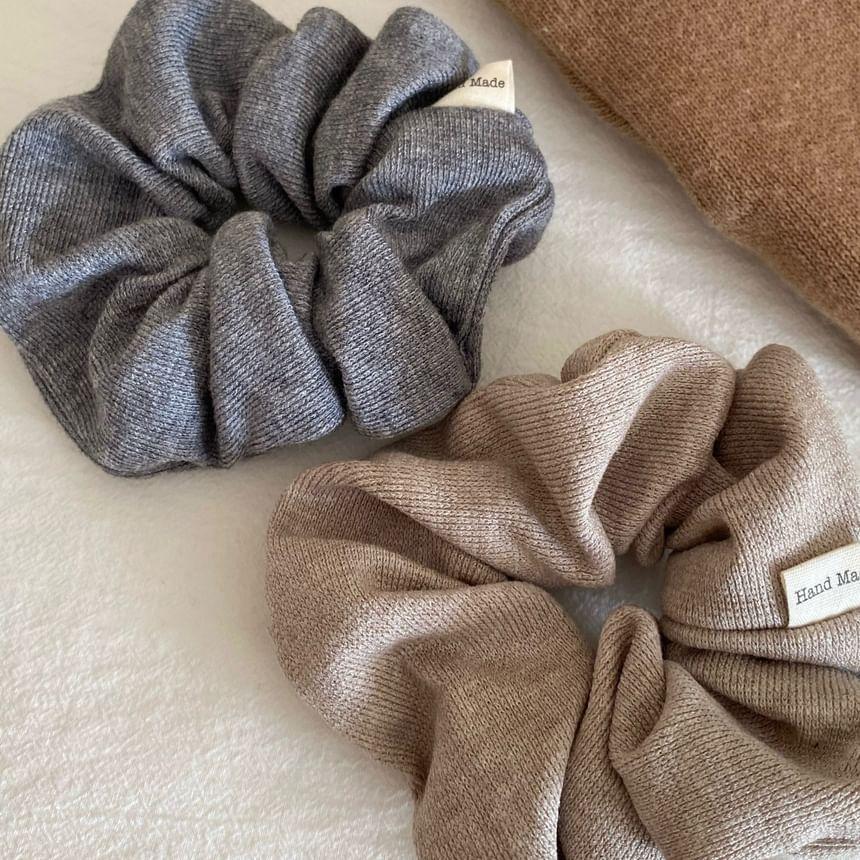 Plain Scrunchie Product Image