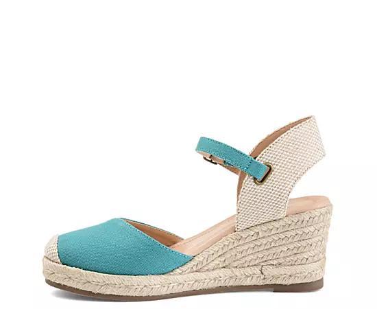 Journee Collection Ashlyn Womens Wedges Product Image