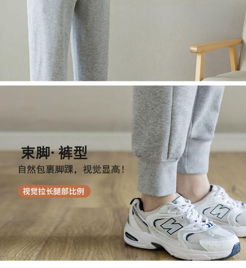 Maternity High Rise Plain Tapered Pants Product Image