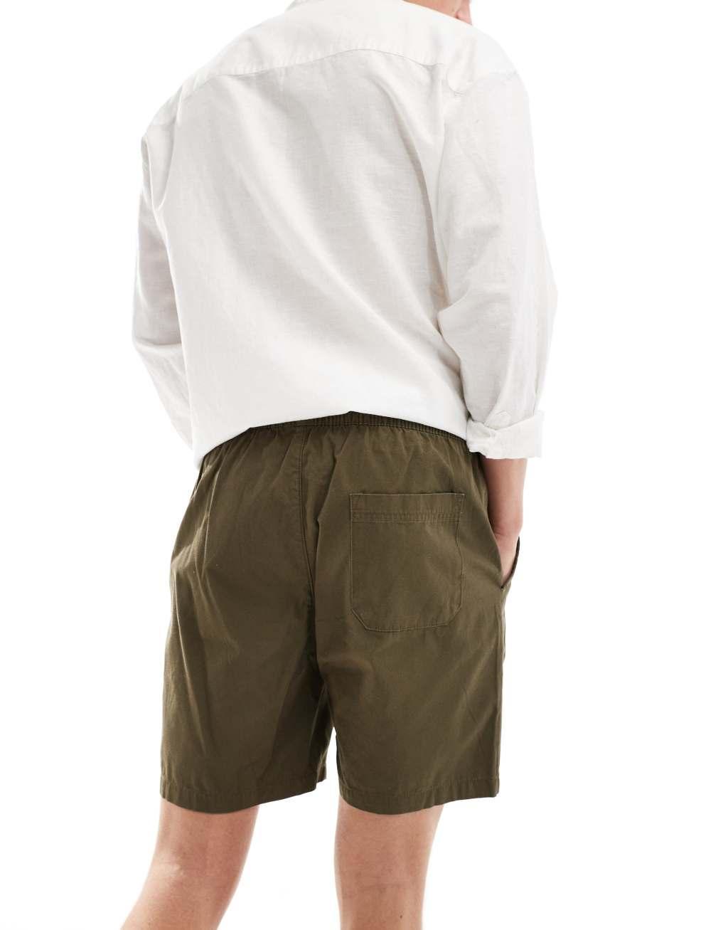 Only & Sons pull on twill short in green Product Image