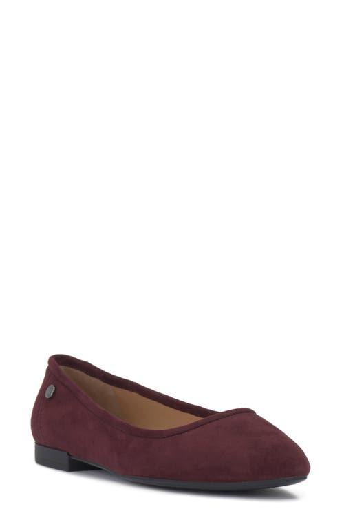 Vince Camuto Minndy Flat Product Image