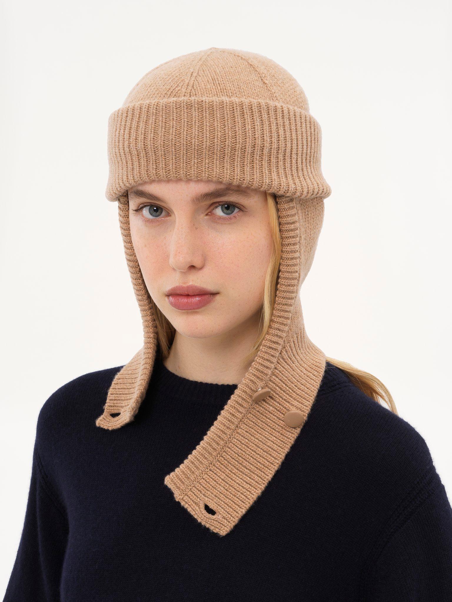 The Chloé Signature Knit balaclava in wool & cashmere Product Image