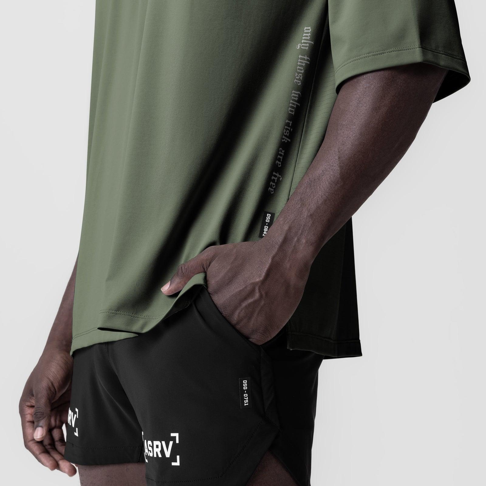 0841. 3D-Lite® 2.0 Lycra® 3/4-Sleeve Oversized Tee - Olive "OTWR" Product Image