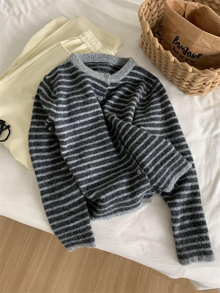 Round Neck Striped Cardigan Product Image