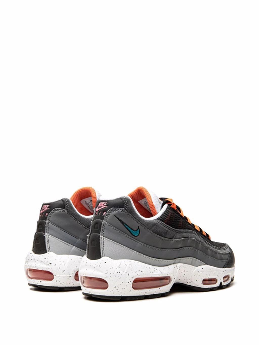 Men's Air Max 95 Running Shoes In Black/aquamarine-turf Orange In Black,turf Orange,white,aquamarine Product Image