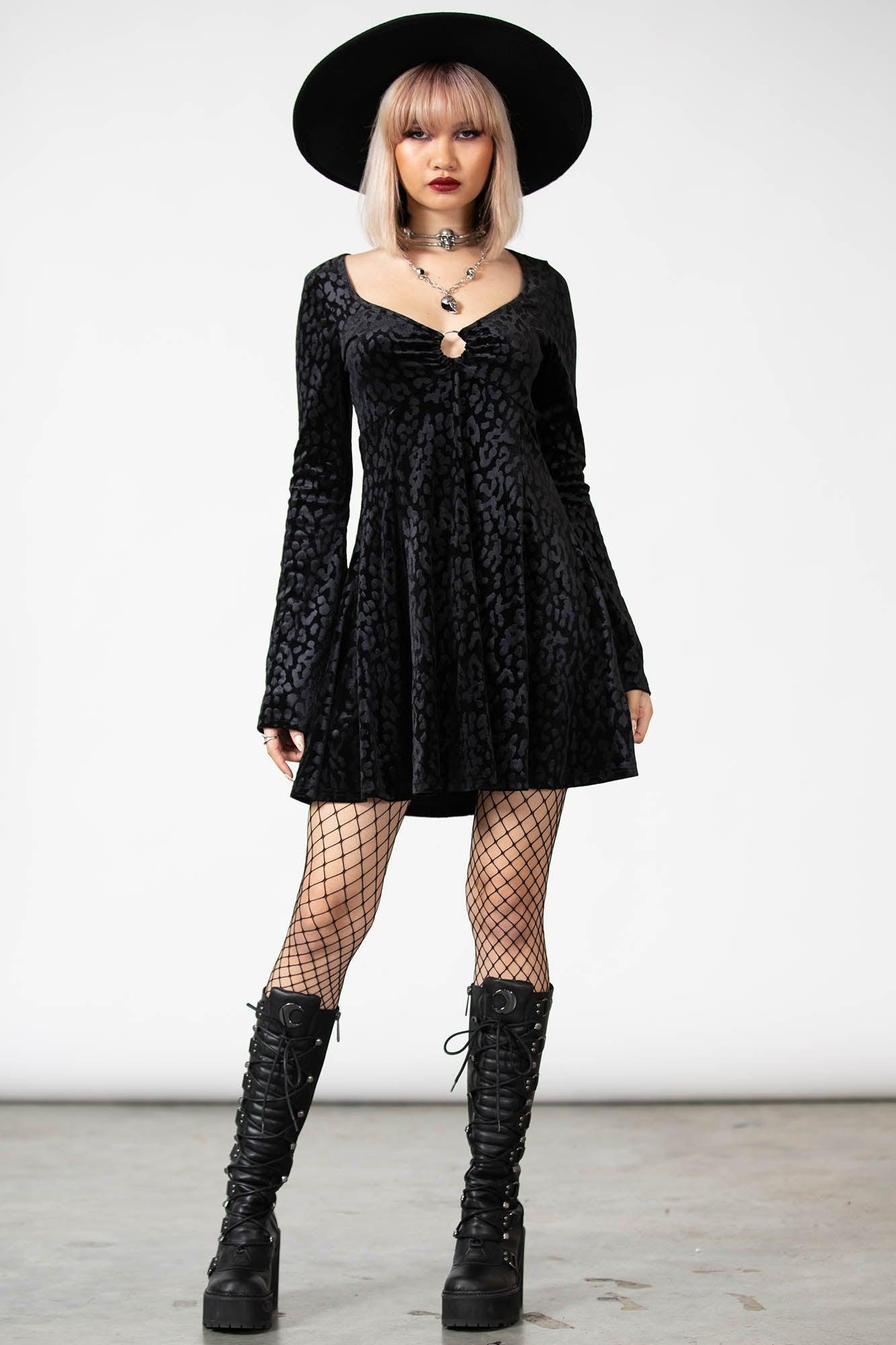 Nightcall Long Sleeve Dress [B] Female Product Image