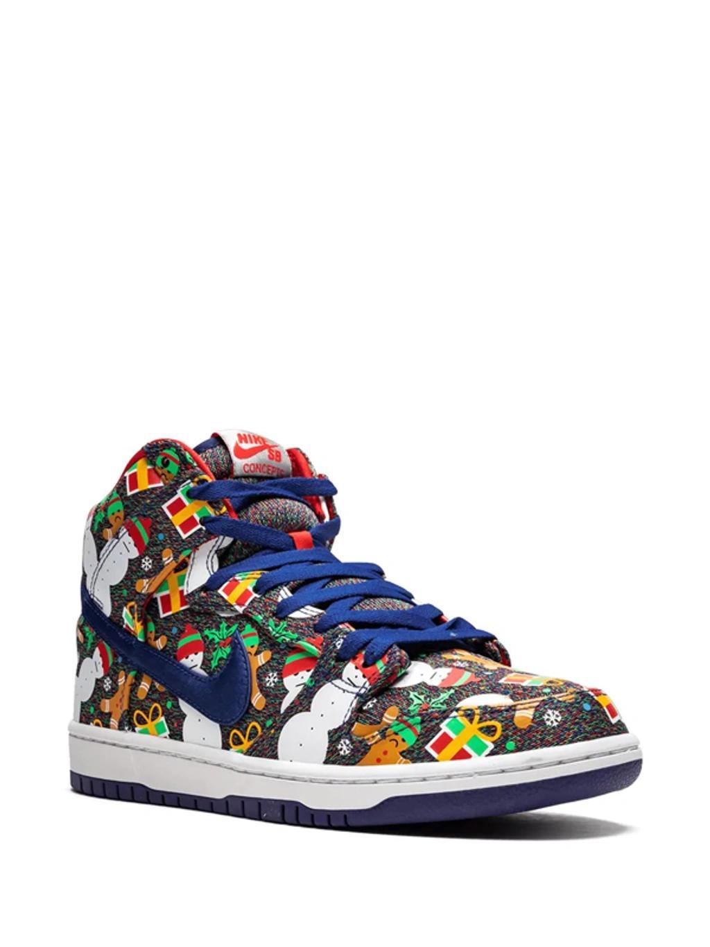 Sb Dunk High Trd Qs Sneakers In Blue Product Image