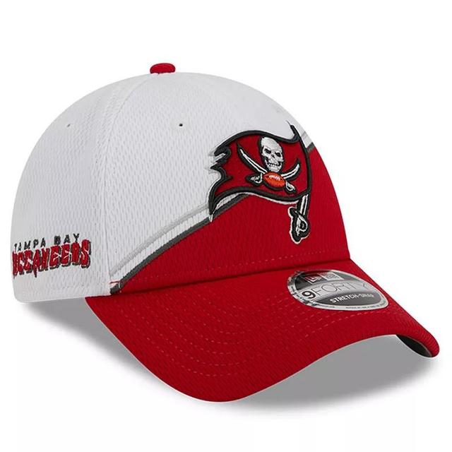 Mens New Era /Red Tampa Bay Buccaneers 2023 Sideline 9FORTY Adjustable Hat Product Image