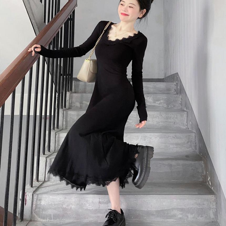 Long Sleeve V-Neck Plain Lace Trim Maxi A-Line Dress Product Image