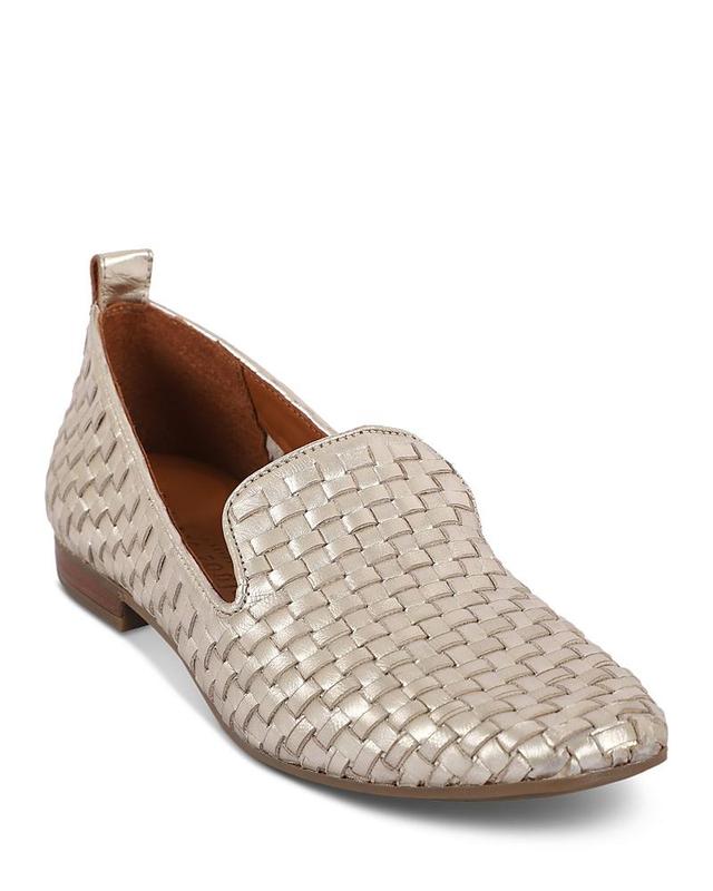 GENTLE SOULS BY KENNETH COLE Morgan Smoking Slipper Product Image