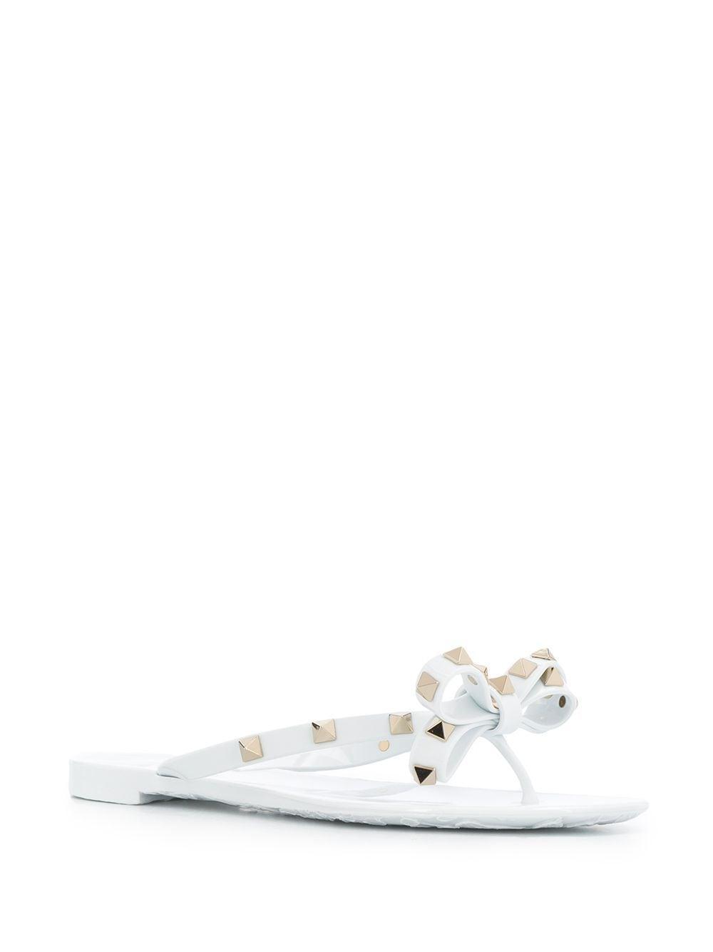 Rockstud Rubber Thong Sandals In White Product Image