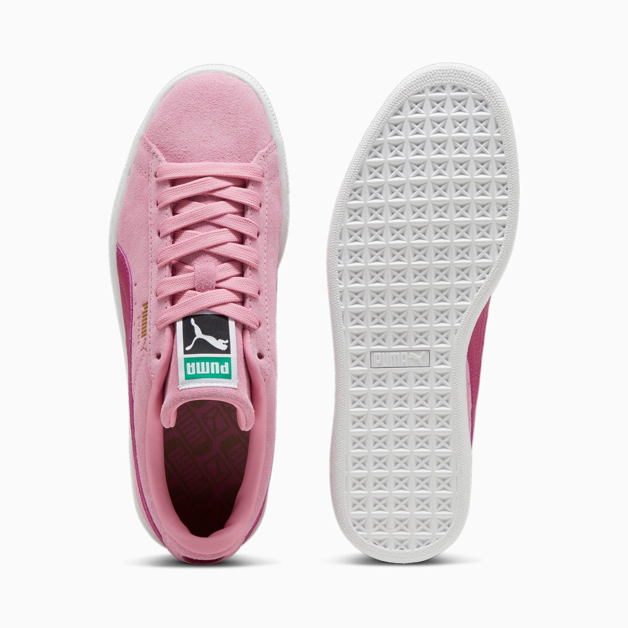 Suede Classic Women's Sneakers Product Image