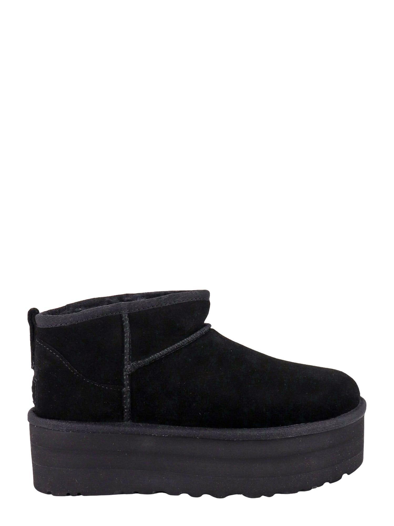 Classic Ultra Mini Platform Femme Aus Shearling In Black Product Image