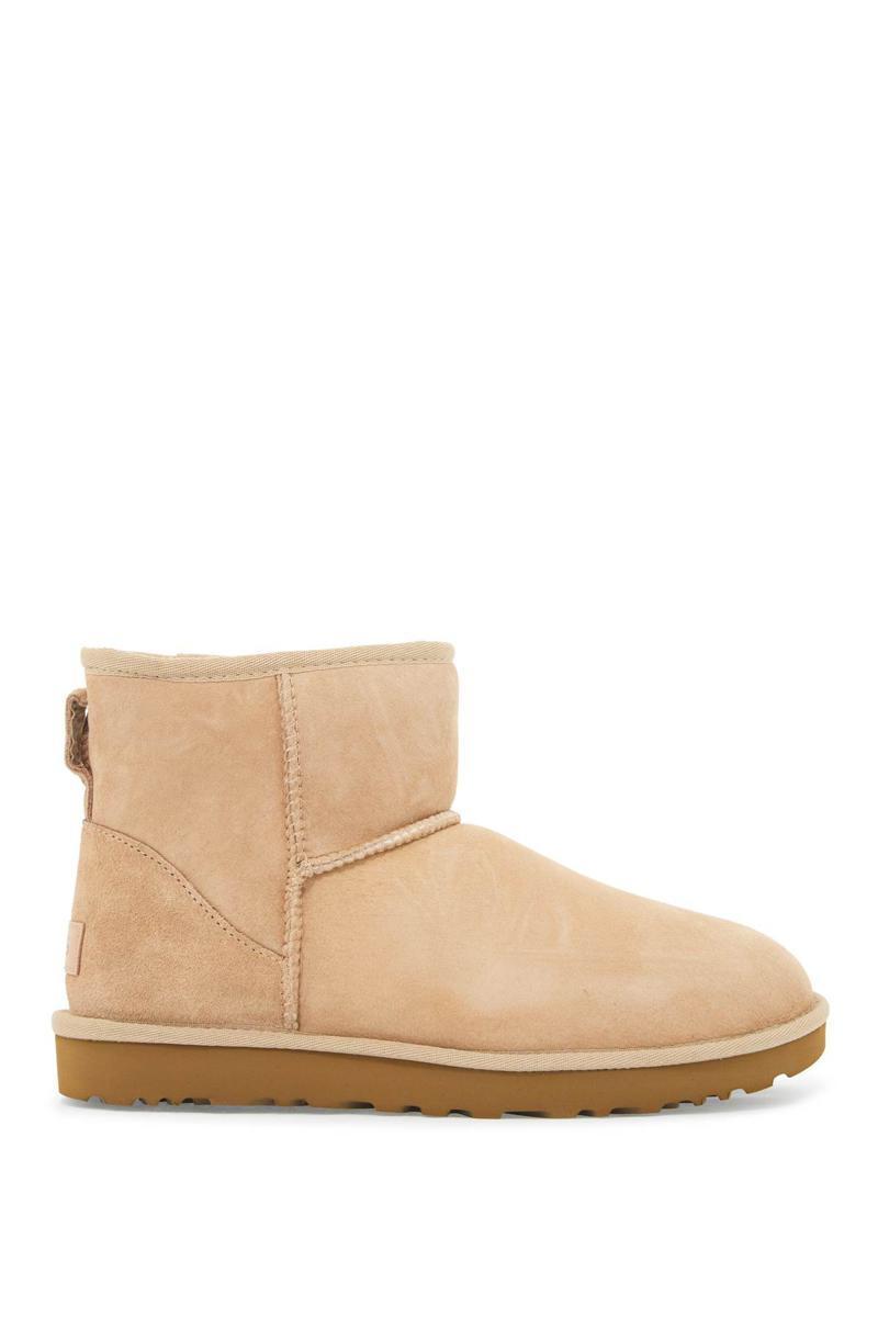 Boots In Beige Product Image