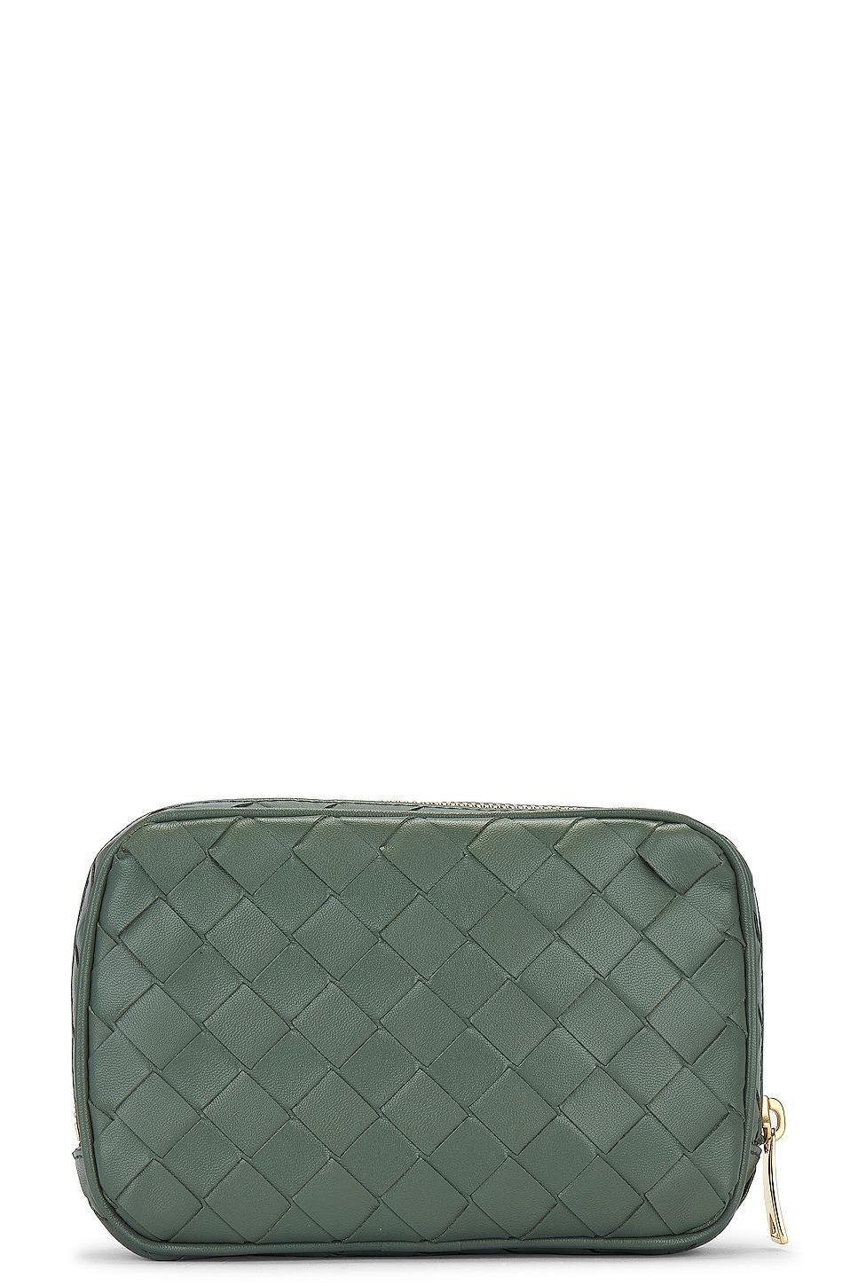 Bottega Veneta Small Zip Pouch Green.. Product Image