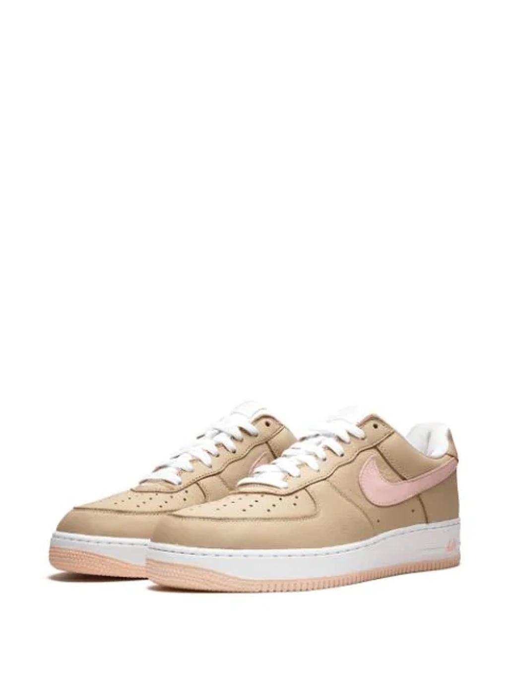 Air Force 1 Low Retro Sneakers In Neutrals Product Image