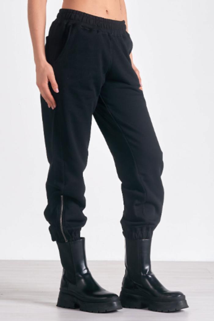 JOGGER SWEATPANTS Product Image