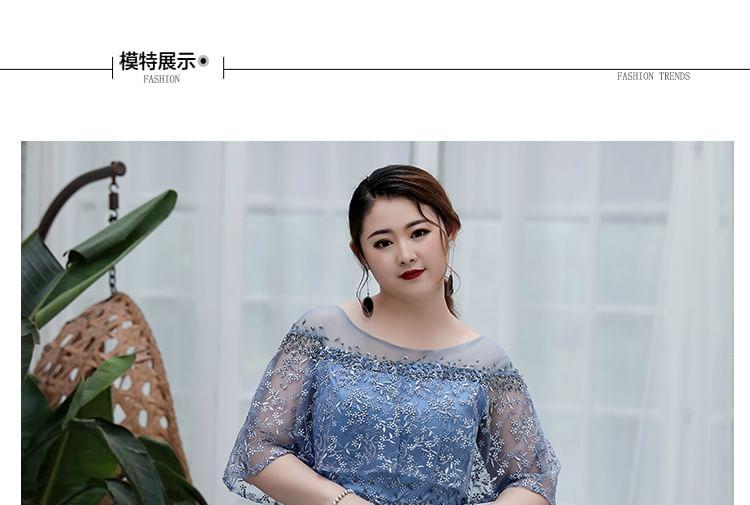 Plus Size Elbow-Sleeve Floral Mesh A-Line Evening Gown Product Image