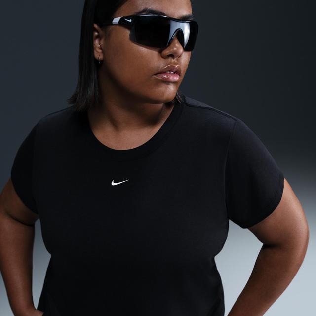 Nike Sportswear Chill Knit Women's Cropped T-Shirt (Plus Size) Product Image