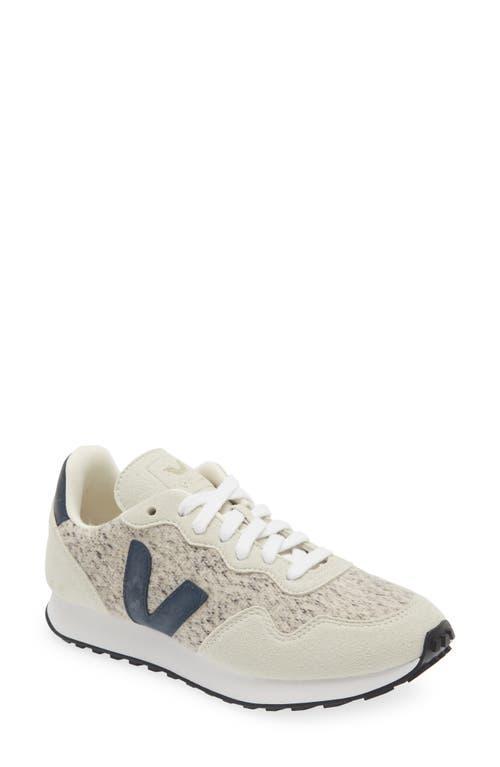 Veja SDU Alveomesh Flannel Sneaker Product Image