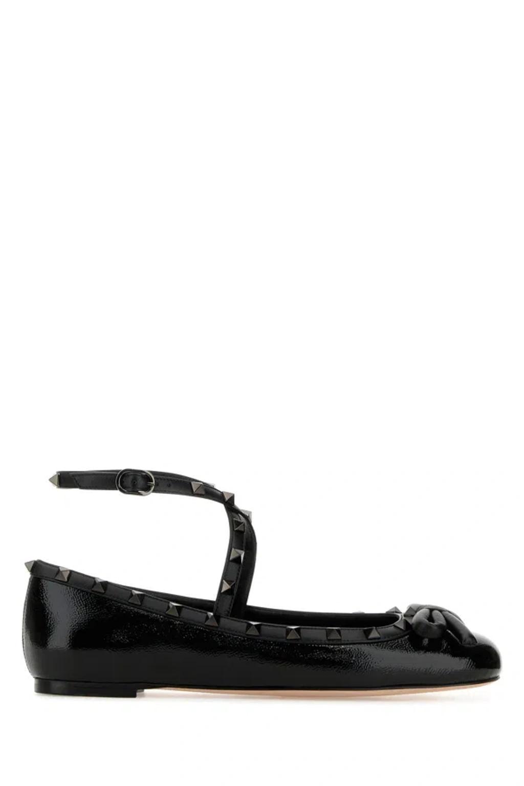 VALENTINO GARAVANI Rockstud Patent Leather Ballerina Shoes In Black Product Image