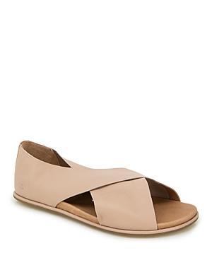 Gentle Souls by Kenneth Cole Laniey (Stone Leather) Women's Sandals Product Image