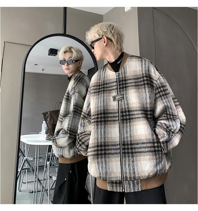 Drop-Shoulder Plaid Zip Jacket Product Image