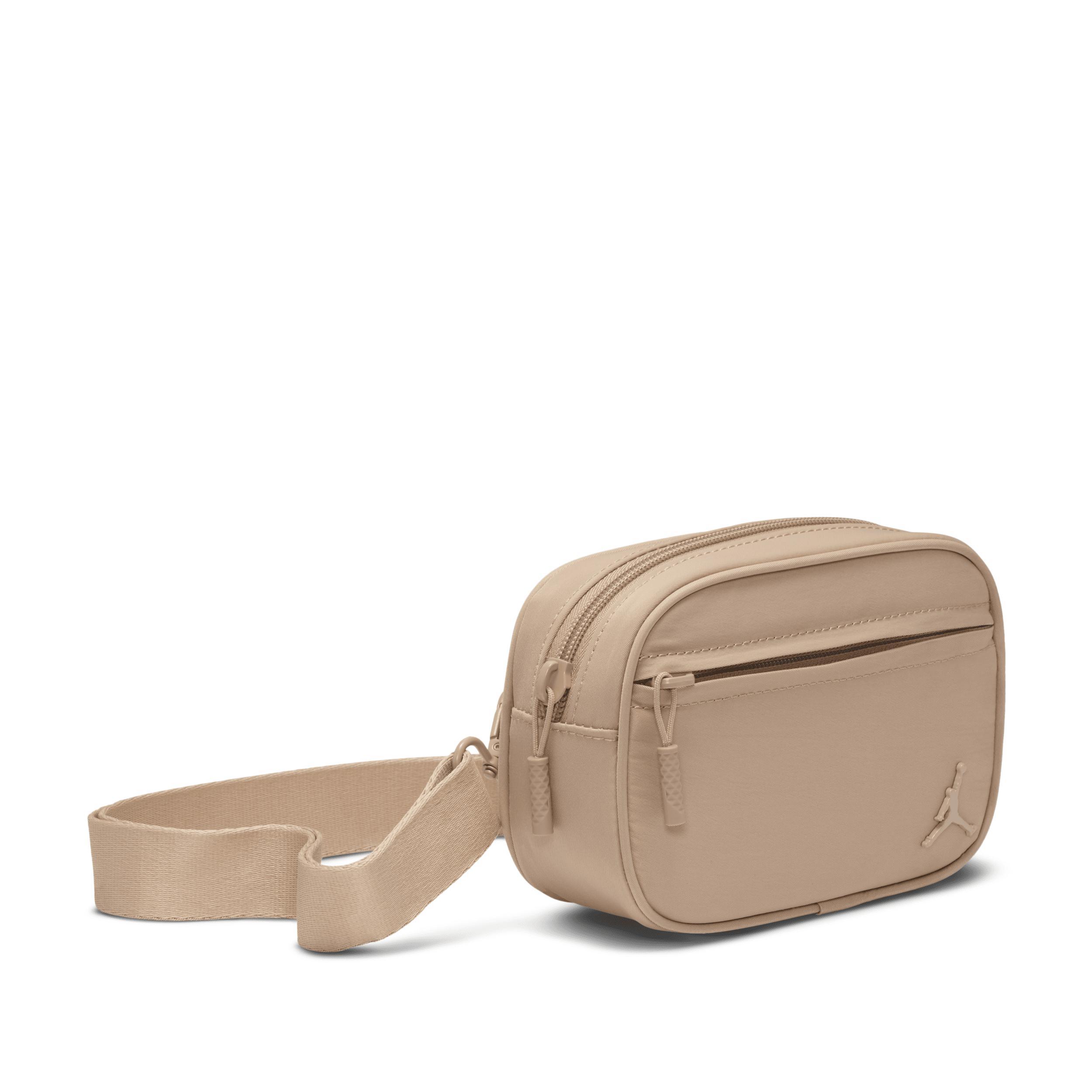 Womens Jordan Alpha Camera Bag (1L) Product Image