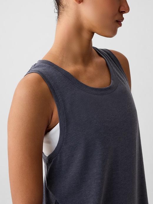 GapFit Muscle Tank Top Product Image