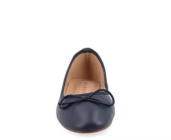 Journee Collection Womens Vika Flat Product Image