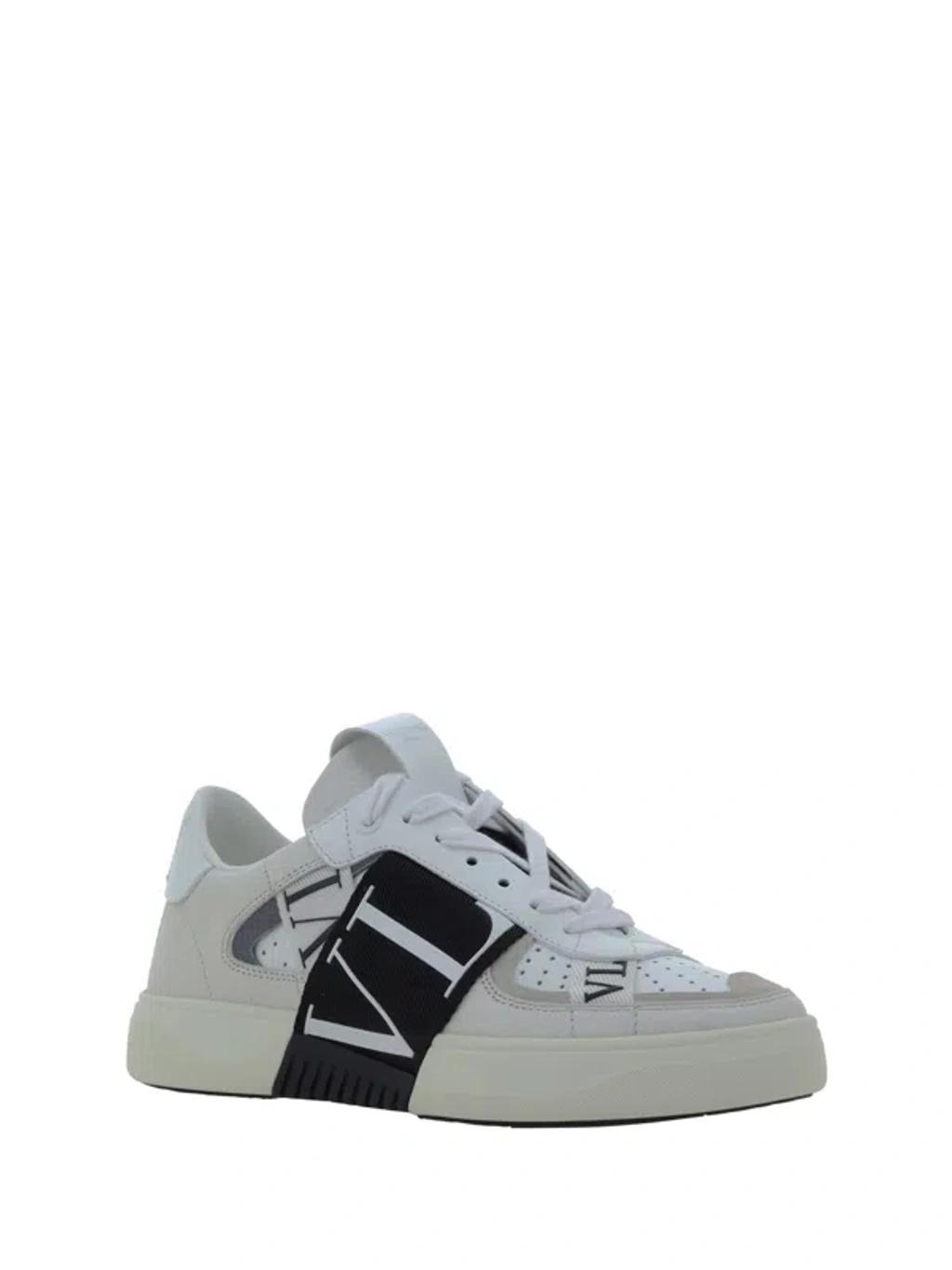 VALENTINO GARAVANI Vl7n Low-top Sneakers In White Product Image