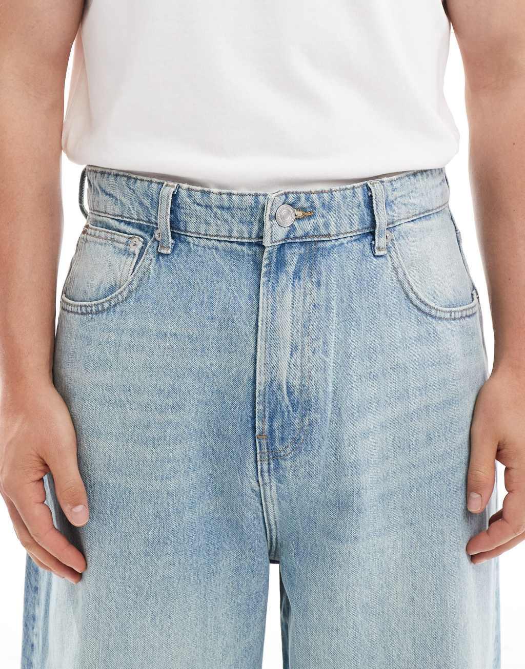 ONLY & SONS Carl balloon fit jeans in light blue wash Product Image