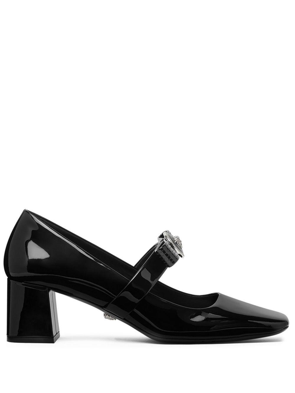 Shoes In Black Product Image