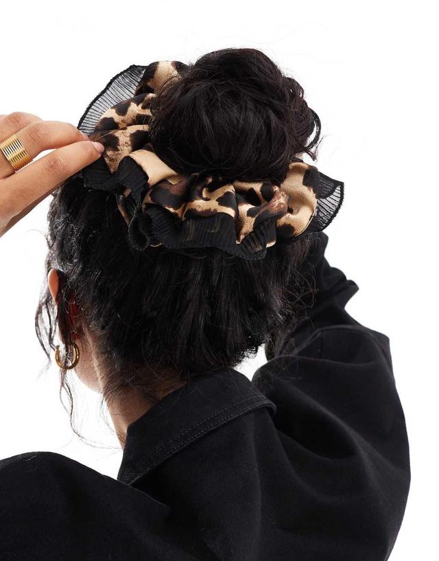 ASOS DESIGN scrunchie hairband with leopard print and contrast frill edge Product Image