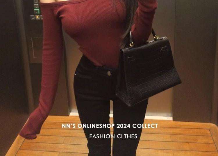 Long-Sleeve Off-Shoulder Plain Ribbed Slim Fit Top Product Image