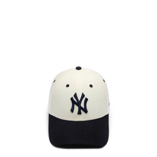 9FORTY WOOL VISOR NEW YORK YANKEES ADJUSTABLE CAP Male Product Image