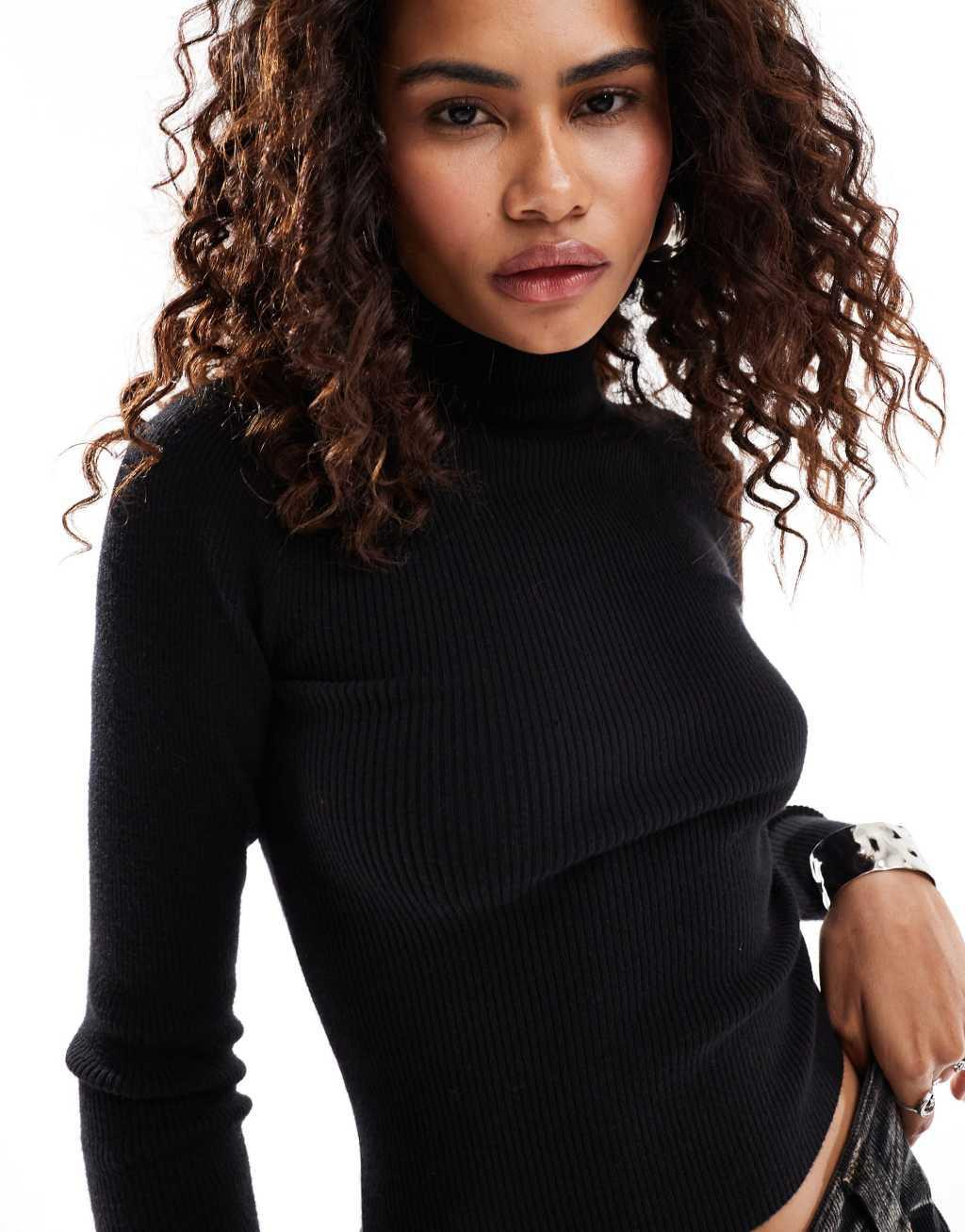 Urban Revivo ribbed turtle neck sweater in black Product Image