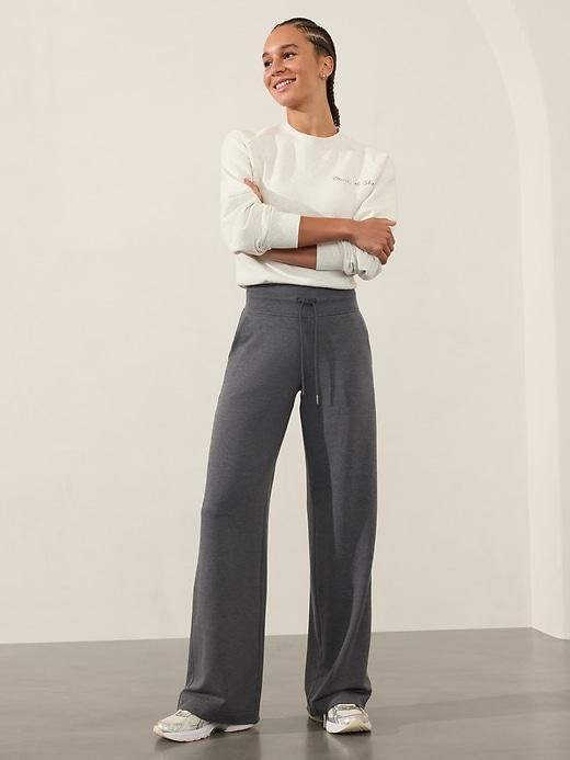 Balance Mid Rise Pant Product Image