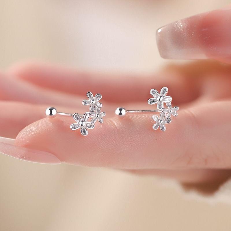 S999 Sterling Silver Floral Stud Earring Product Image