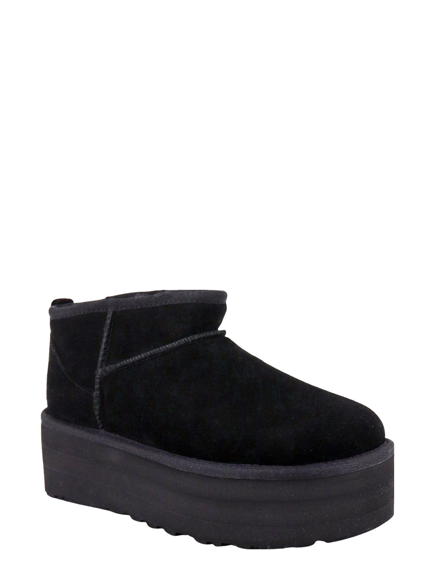 Classic Ultra Mini Platform Femme Aus Shearling In Black Product Image