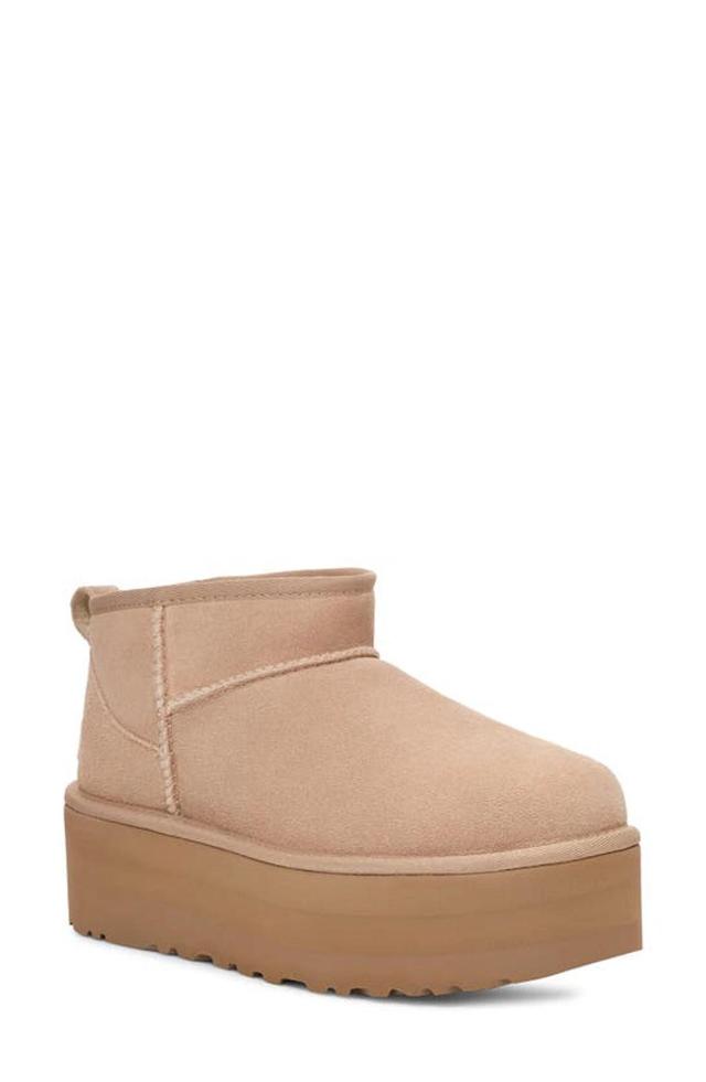 UGG(r) Classic Ultra Mini Platform Boot Product Image