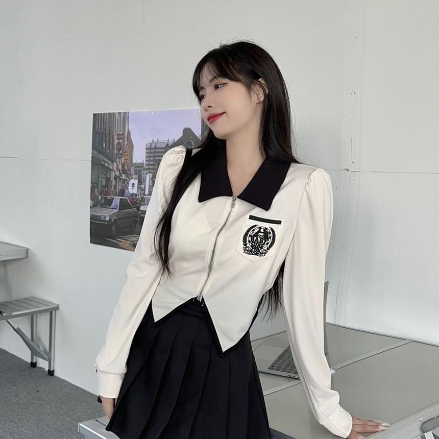 Long-Sleeve Contrast Collar Logo Asymmetrical Crop Zip Top Product Image