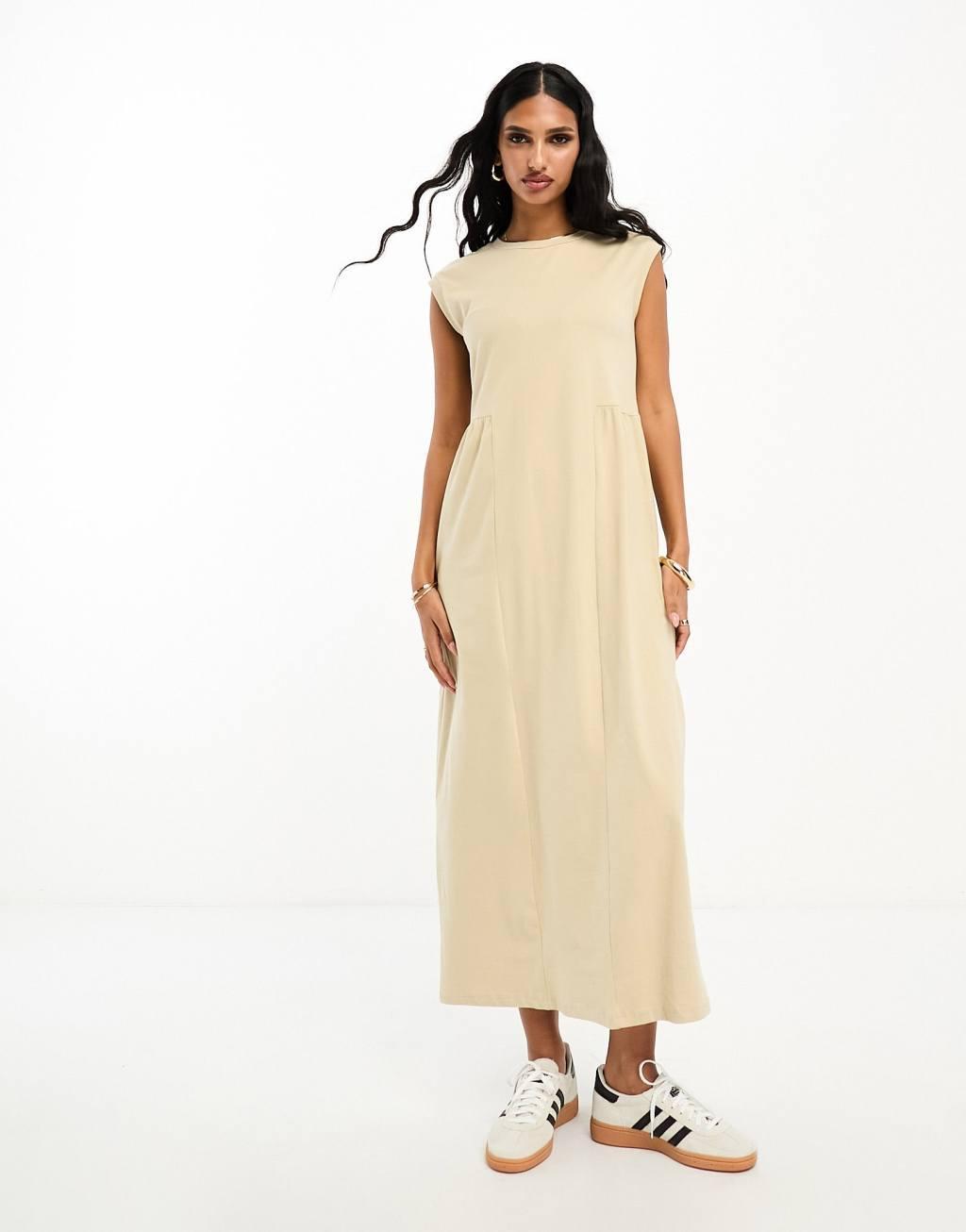 River Island pleated smock t-shirt midi dress Product Image