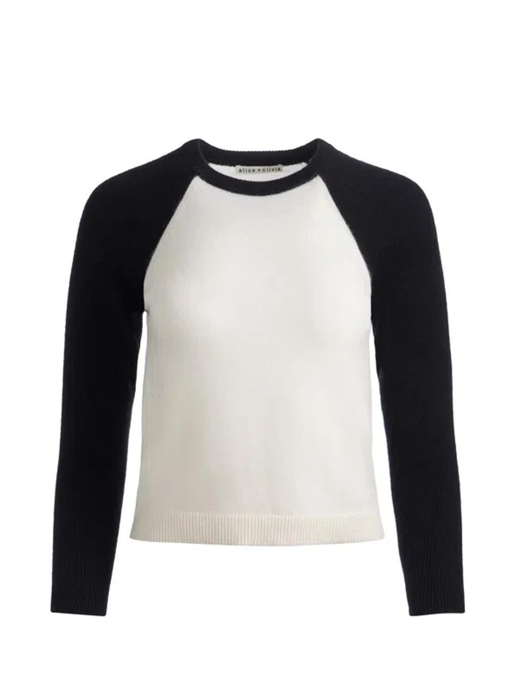 ALICE AND OLIVIA Amari Shrunken Raglan In White Product Image