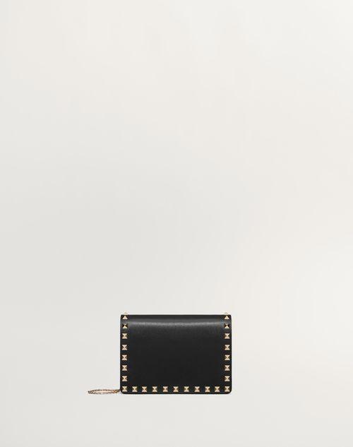 ROCKSTUD CALFSKIN CHAIN POUCH  Product Image