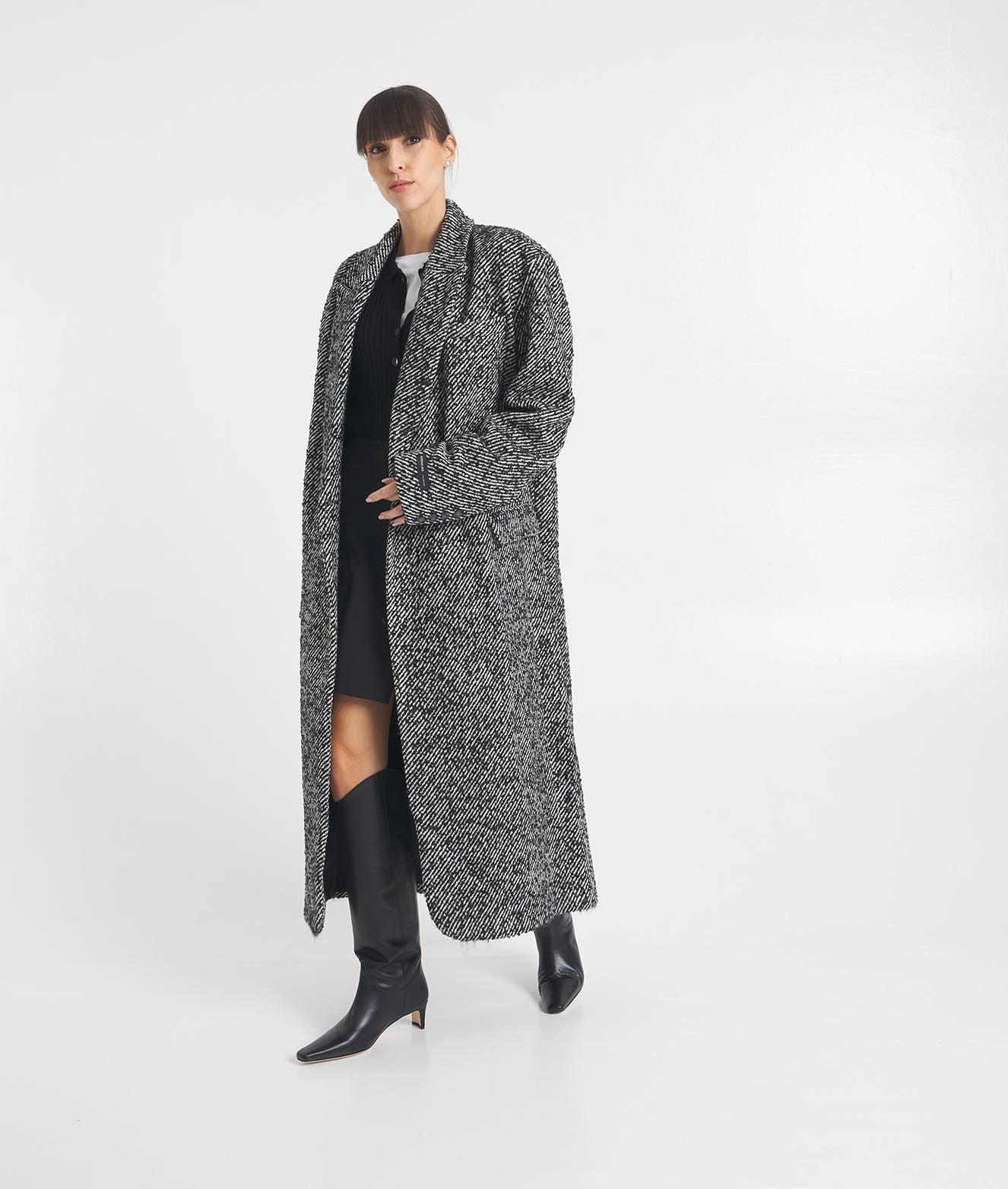 Cappotto oversize in lana 'Butter' Female Product Image