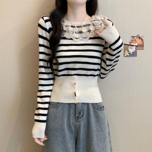 Long-Sleeve Lace Panel Button Hem Knit Top Product Image